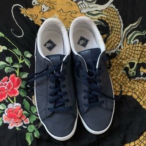 New Balance sneakers in great condition.